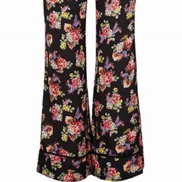 ALICE + OLIVIA SILKY HIGH WAIST PAJAMA PANTS IN BLACK FLORAL PRINT SIZE SMALL - Picture 6 of 13